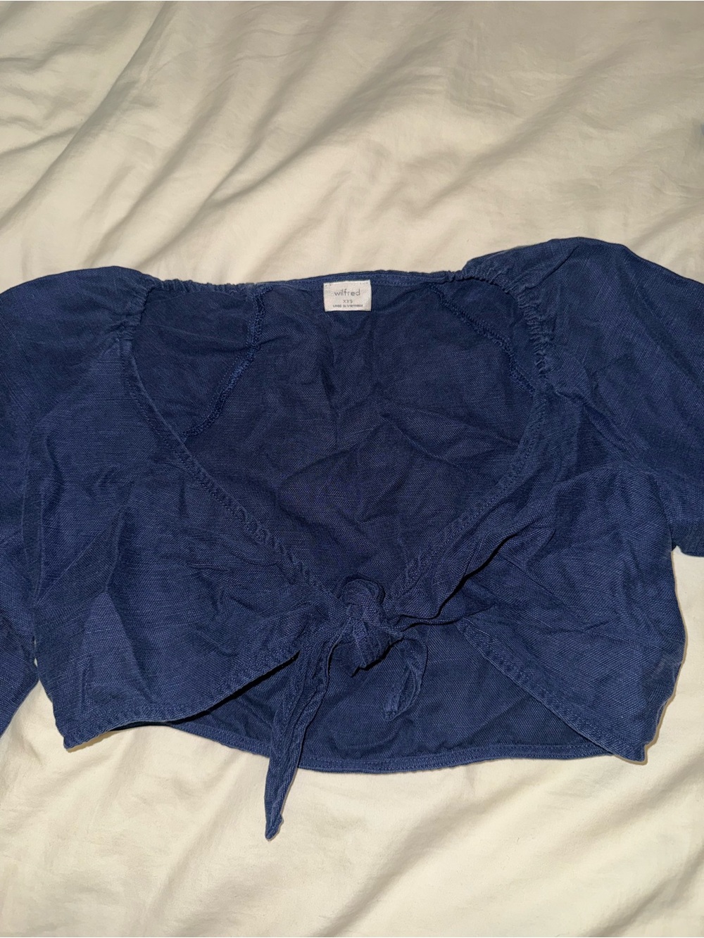 Wilfred Navy Tie-Front Crop Top with Mid Sleeves